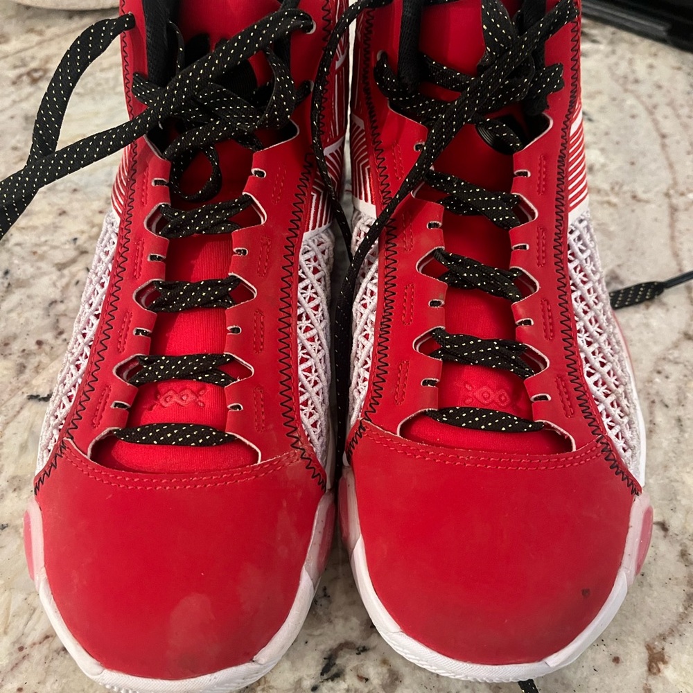 Nike AIR ZOOM Basketball Shoes